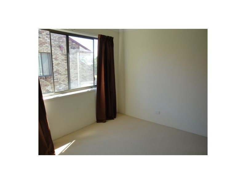 7/4 Broad Street, Labrador QLD 4215