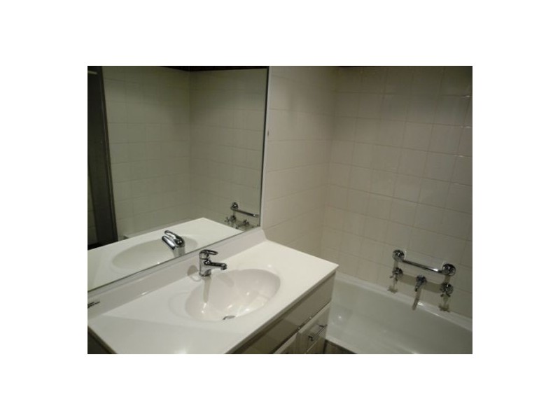 203/65 Bauer Street, Southport QLD 4215