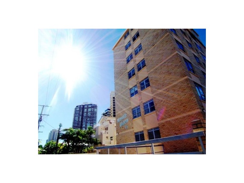 19/15 Pacific Street, Main Beach QLD 4217