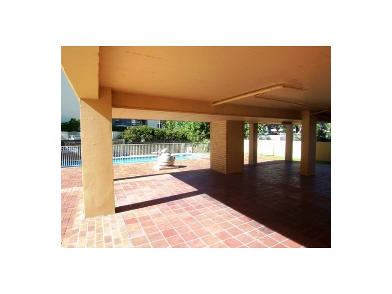 19/15 Pacific Street, Main Beach QLD 4217