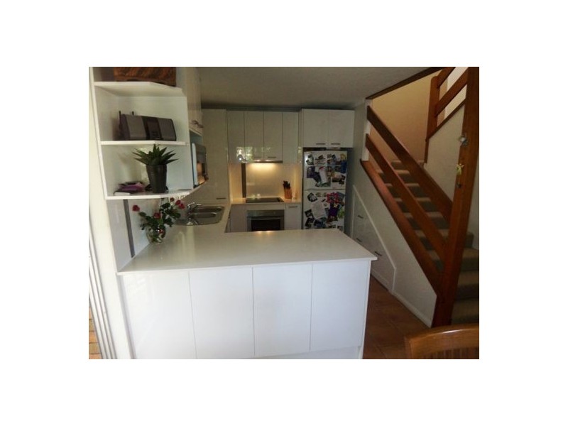 1/21 North, Southport QLD 4215