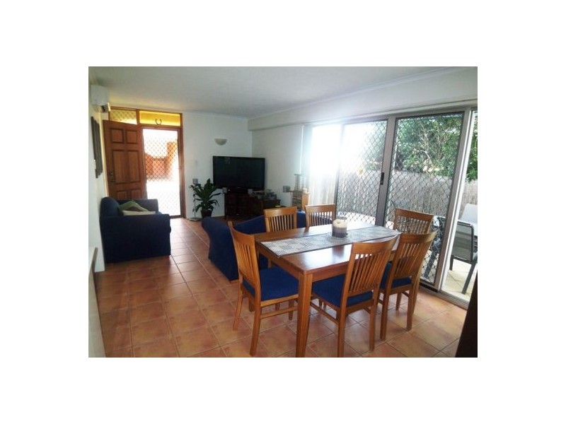 1/21 North, Southport QLD 4215