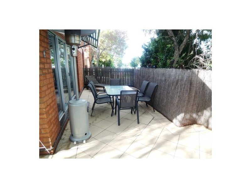 1/21 North, Southport QLD 4215