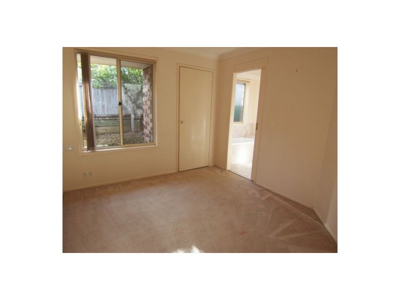 9 Hazeltine Place, Parkwood QLD 4214