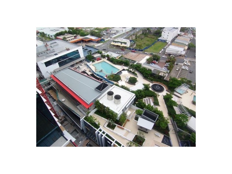 21408/5  Lawson Street, Southport QLD 4215