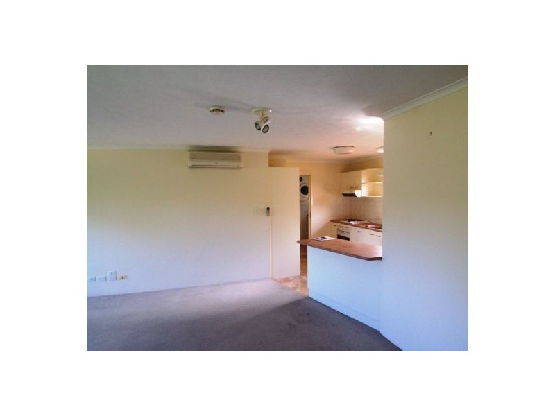 2/12 Stevens, Nerang QLD 4211