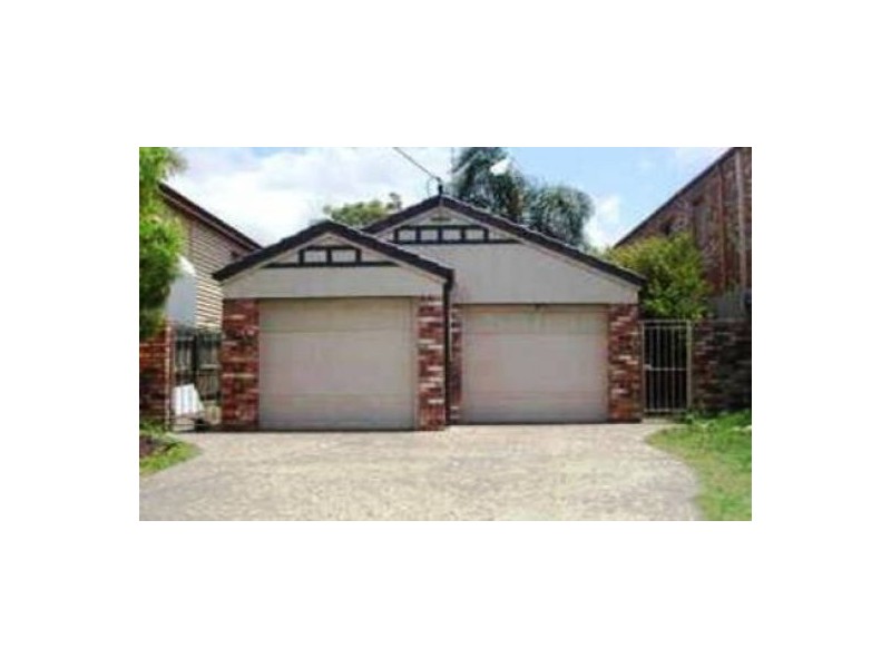 2/3 Kate Street, Southport QLD 4215