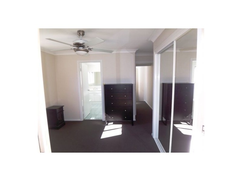 2/3 Kate Street, Southport QLD 4215