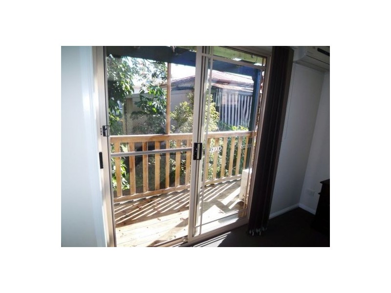 2/3 Kate Street, Southport QLD 4215