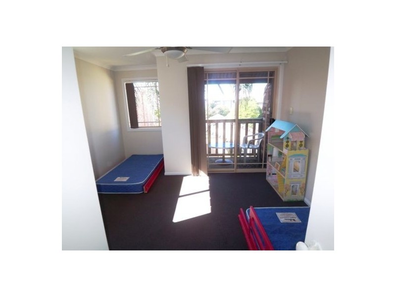 2/3 Kate Street, Southport QLD 4215