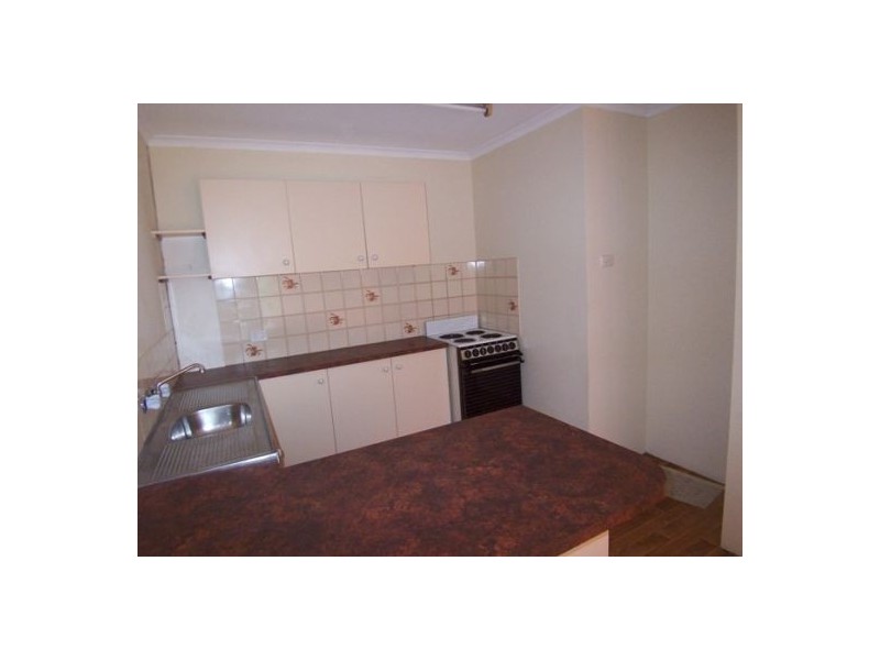 6/18  North Street, Southport QLD 4215