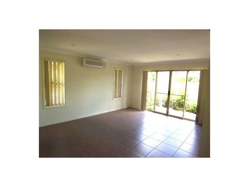 11/32-34 Margaret Street, Southport QLD 4215