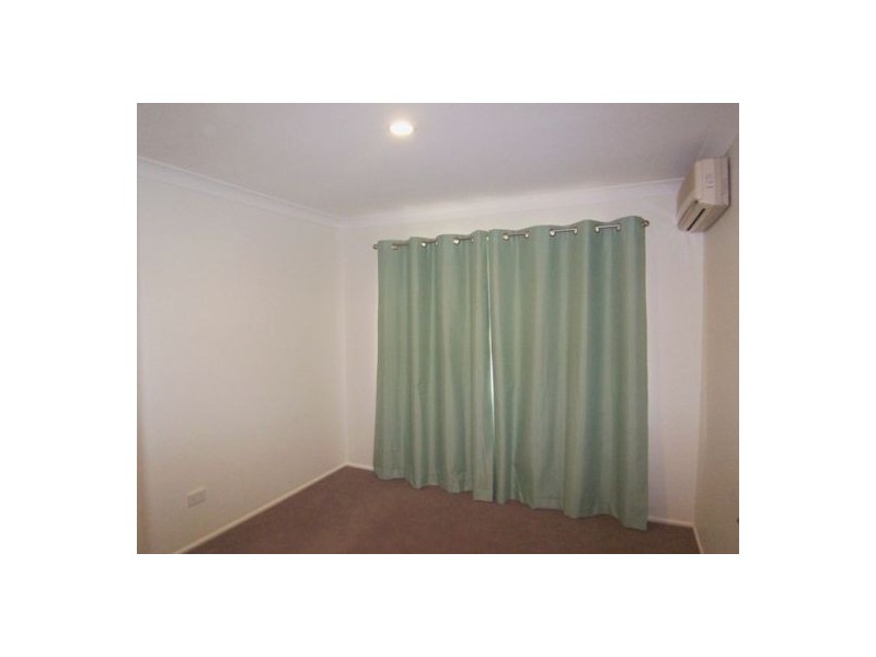 19 Freda Street, Ashmore QLD 4214