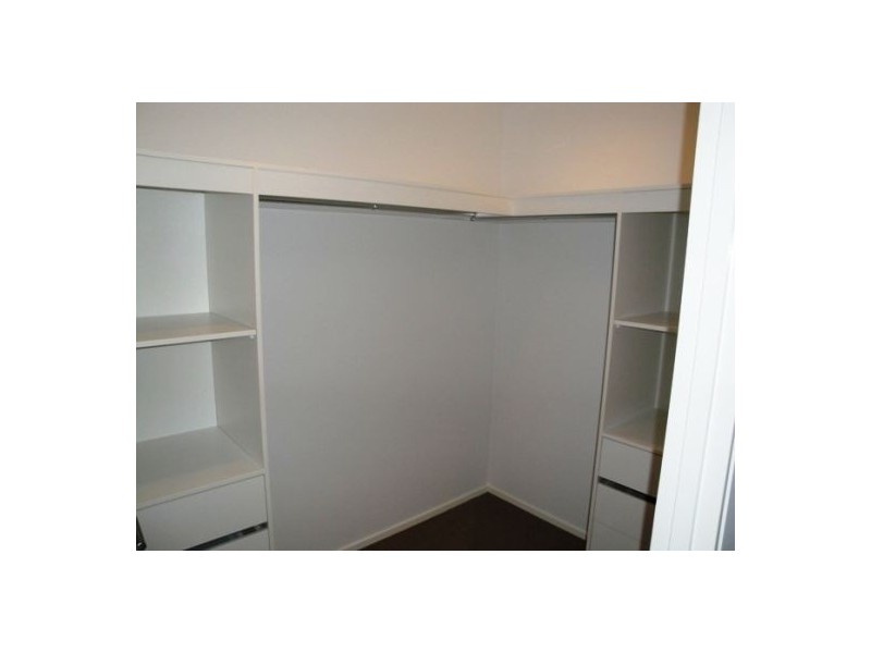 1 Mal Burke Street, Southport QLD 4215