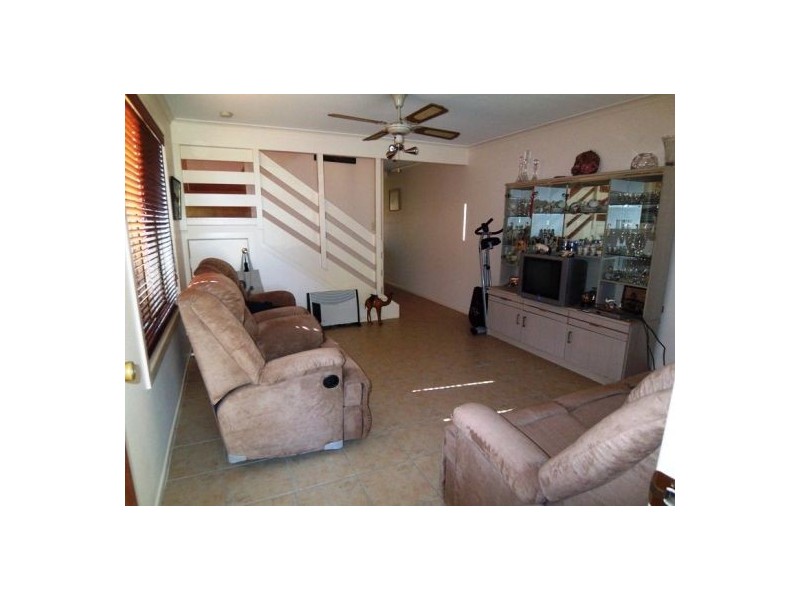 1/9 Meyer Street, Southport QLD 4215