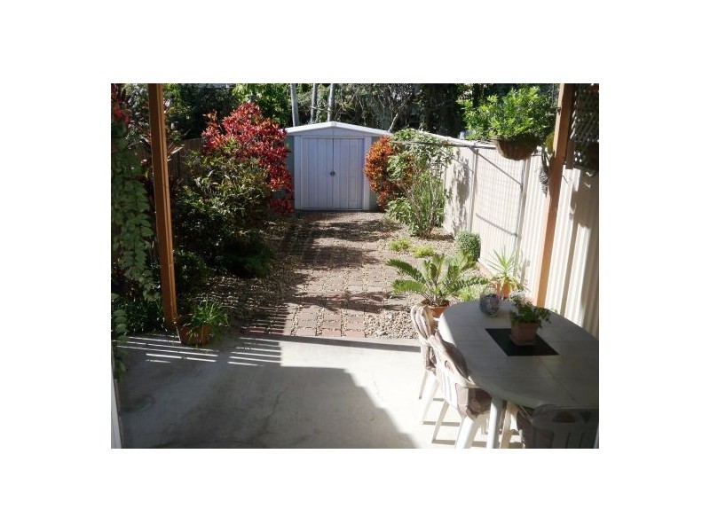 1/9 Meyer Street, Southport QLD 4215