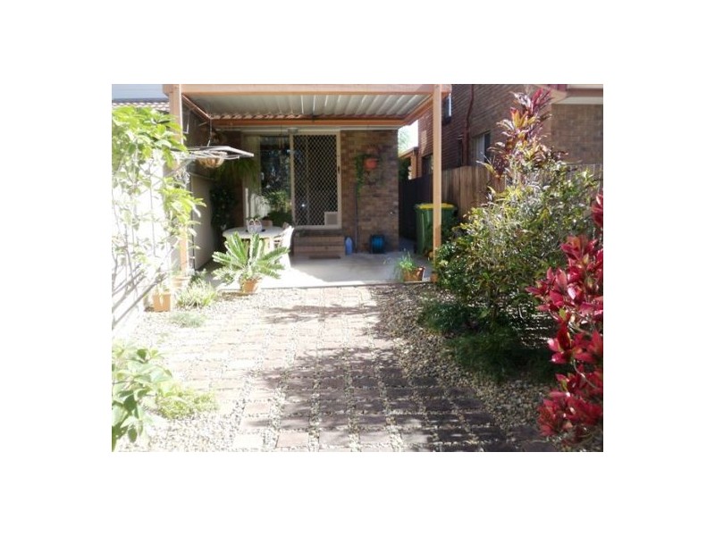 1/9 Meyer Street, Southport QLD 4215