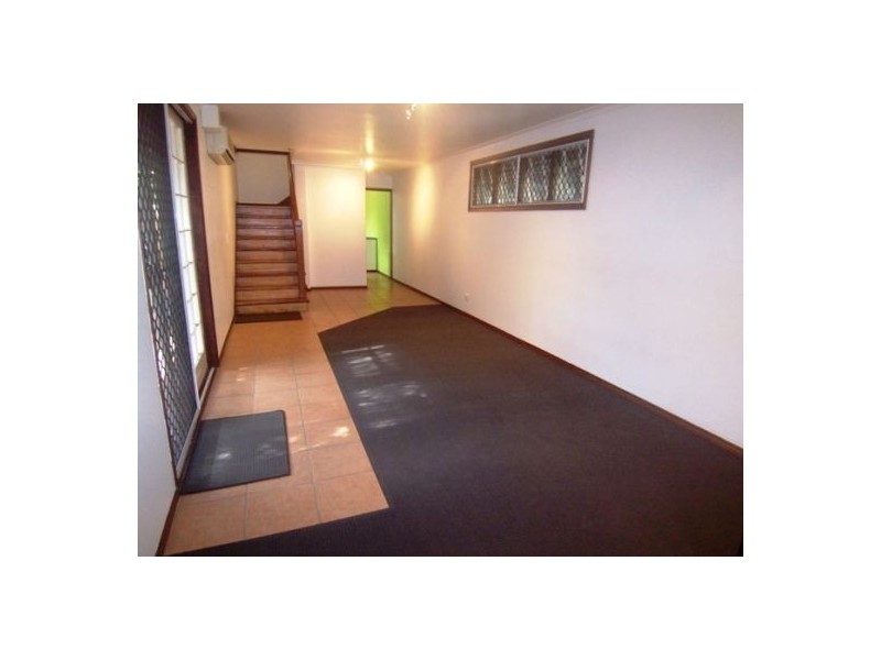 1/7 Dowling Drive, Southport QLD 4215