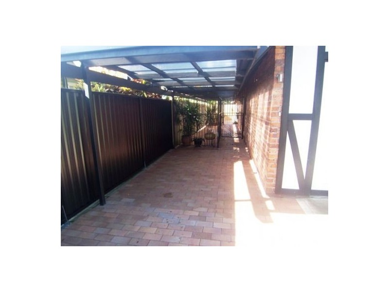 1/7 Dowling Drive, Southport QLD 4215