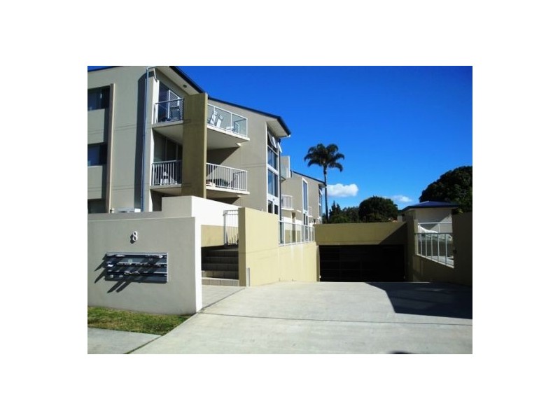 5/8-12 Proud Street, Labrador QLD 4215