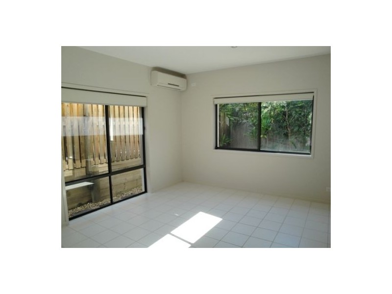 3/73-75 Benowa Road, Southport QLD 4215