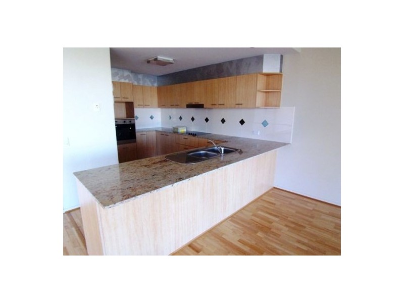 1/7 Waimea Drive, Varsity Lakes QLD 4227