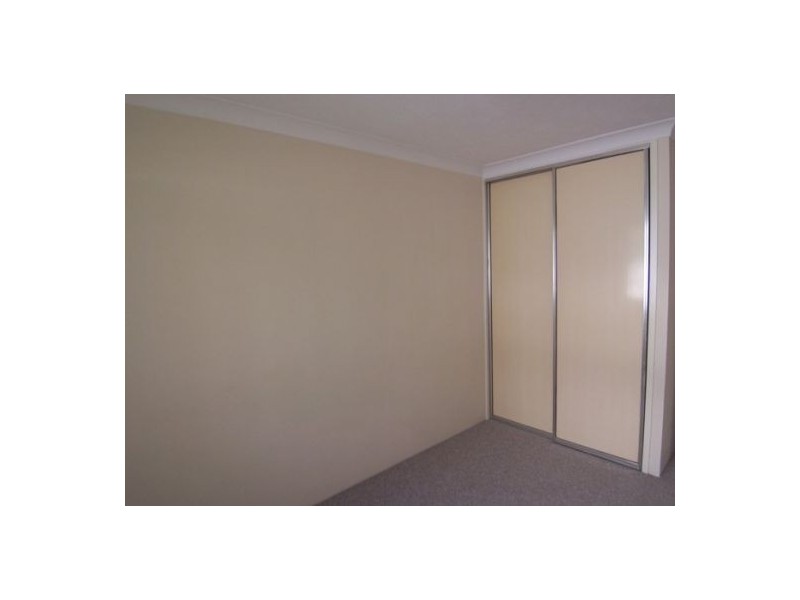 1/144 Marine Parade, Southport QLD 4215