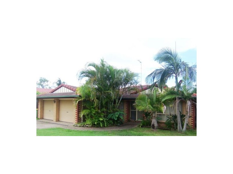 4 Clark Gable Close, Parkwood QLD 4214