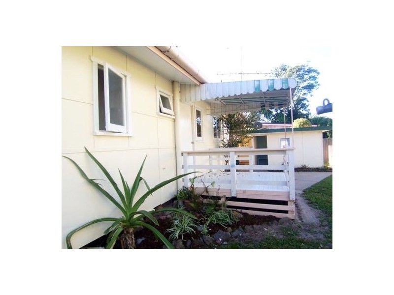 7 Echlin Street, Labrador QLD 4215