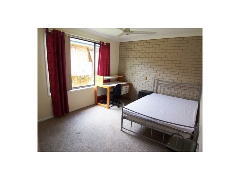 1/126 Smith Street, Southport QLD 4215