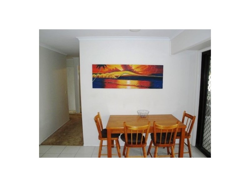 2/14 Hoya Court, Labrador QLD 4215