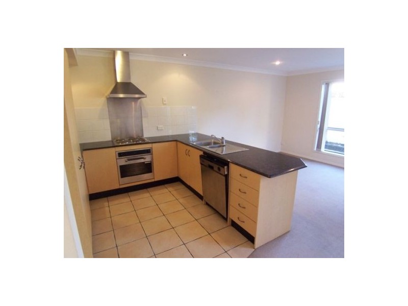 9/18 Blake Street, Southport QLD 4215