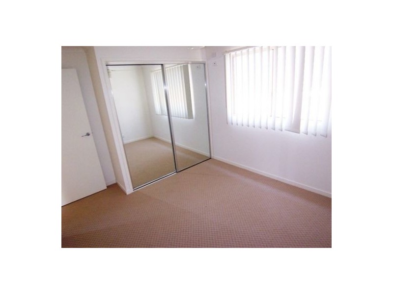 6/13D Wyndham Avenue, Southport QLD 4215