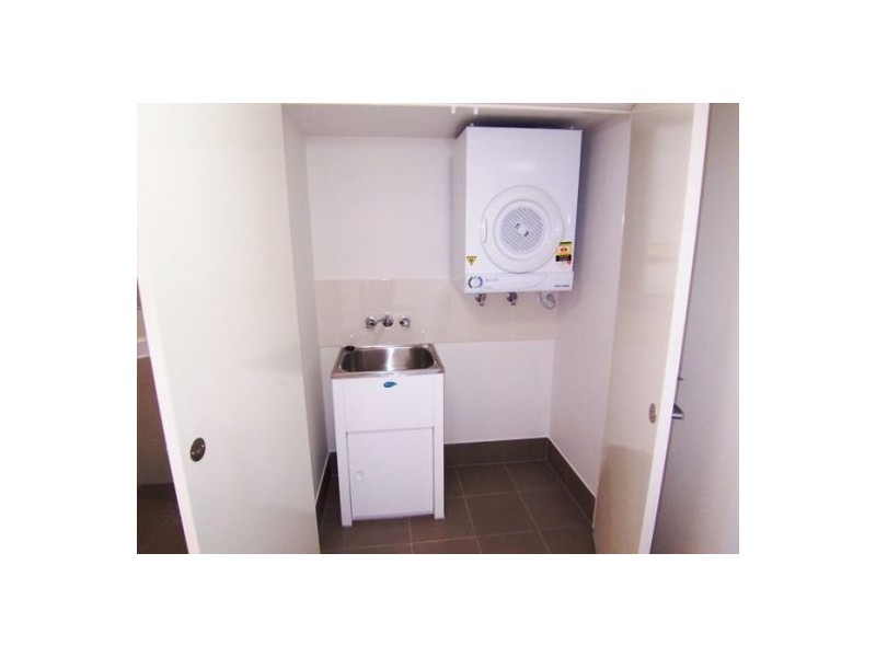 6/13D Wyndham Avenue, Southport QLD 4215