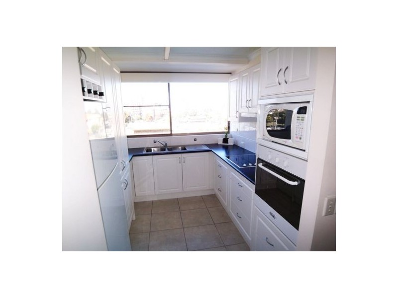 5C/10 Marine Parade, Southport QLD 4215