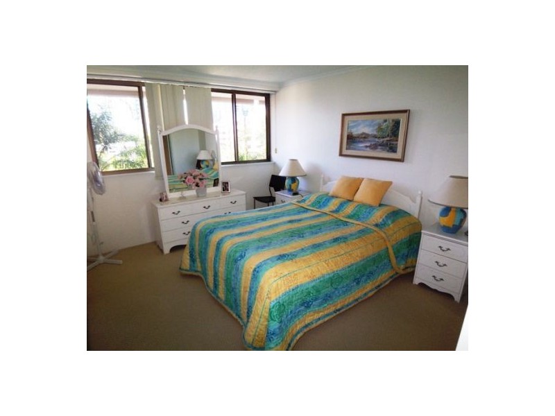 5C/10 Marine Parade, Southport QLD 4215