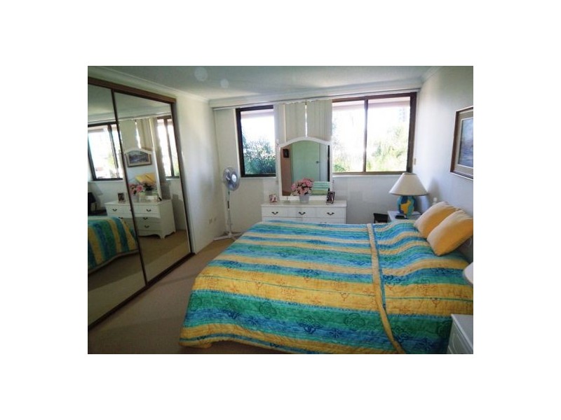 5C/10 Marine Parade, Southport QLD 4215