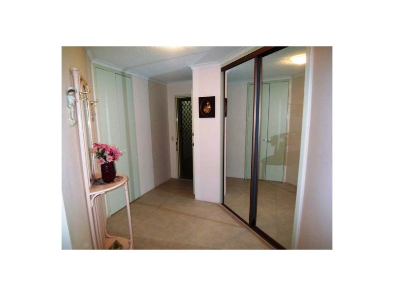 5C/10 Marine Parade, Southport QLD 4215