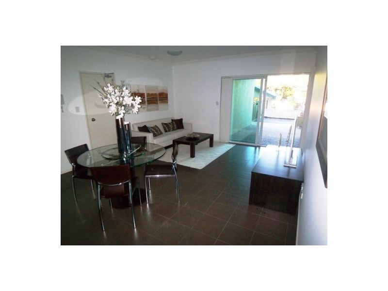 6/18 Rose Street, Southport QLD 4215