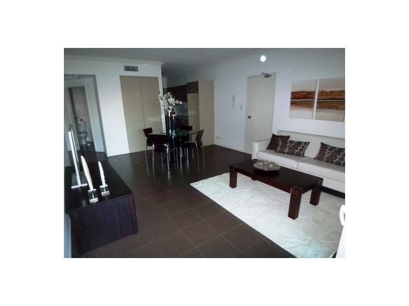 6/18 Rose Street, Southport QLD 4215