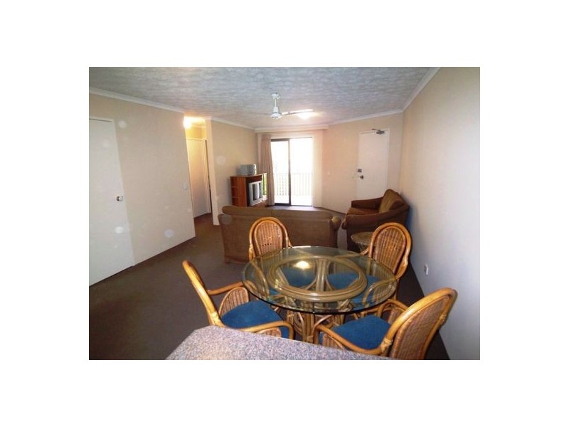 6/13-15 Johnston Street “Sapphire Mist”, Southport QLD 4215