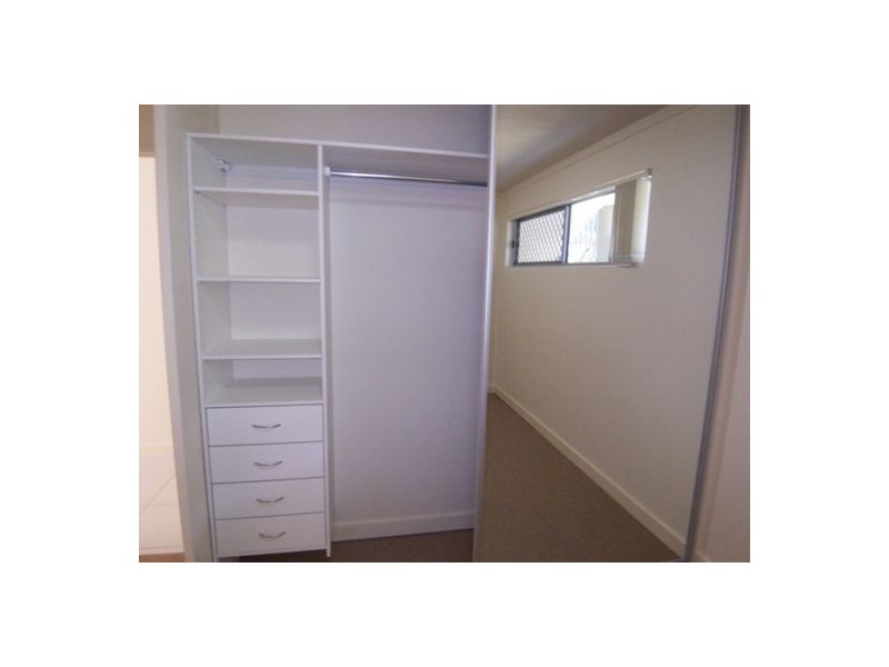 6/148 High Street, Southport QLD 4215