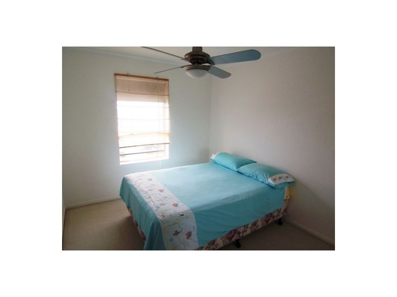 21/14-18  Jennifer Ave, Runaway Bay QLD 4216