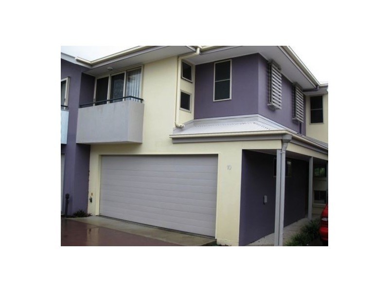 10/32-34 Margaret Street, Southport QLD 4215