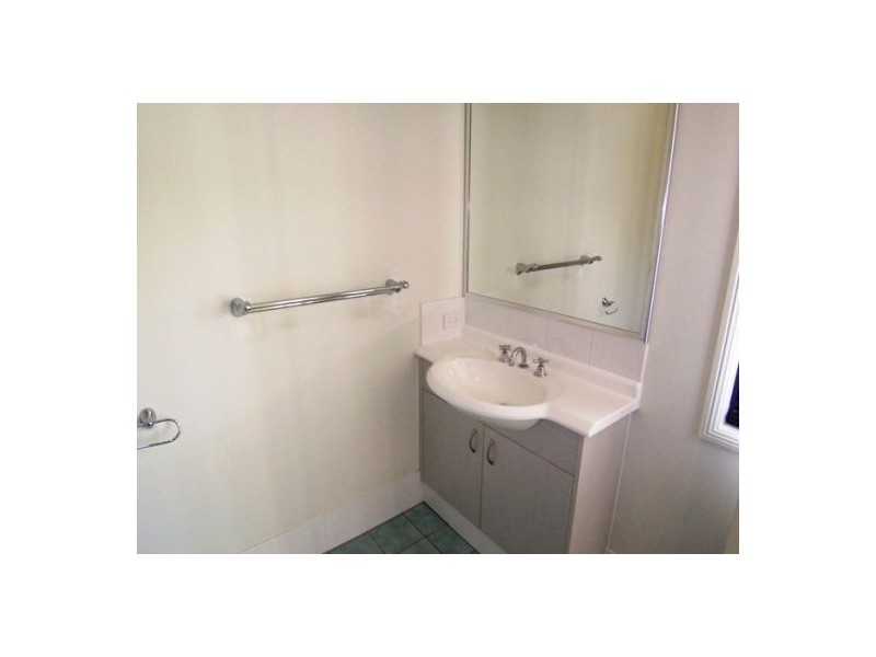 1/212 Nerang Street, Southport QLD 4215