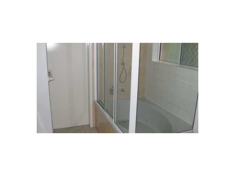 4/37 Back Street, Biggera Waters QLD 4216