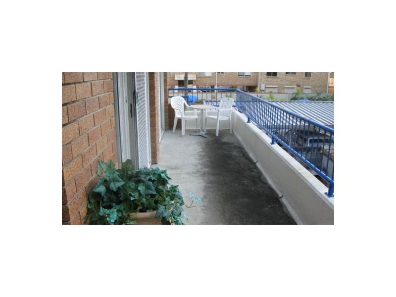 4/37 Back Street, Biggera Waters QLD 4216