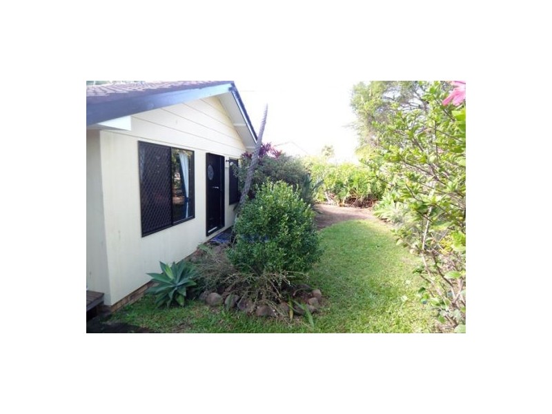 27 Lavinia, Southport QLD 4215