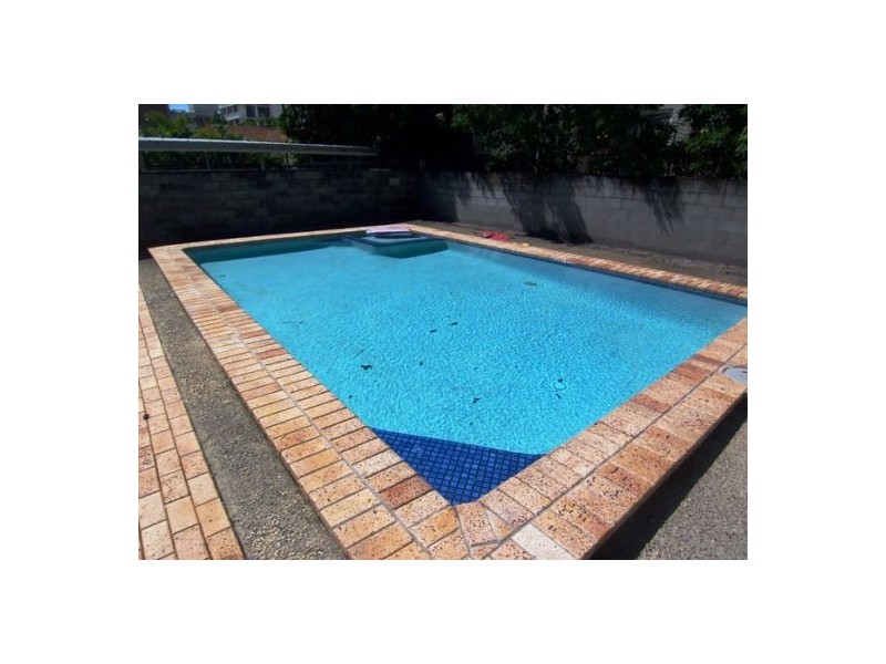 2/37 Back Street, Biggera Waters QLD 4216