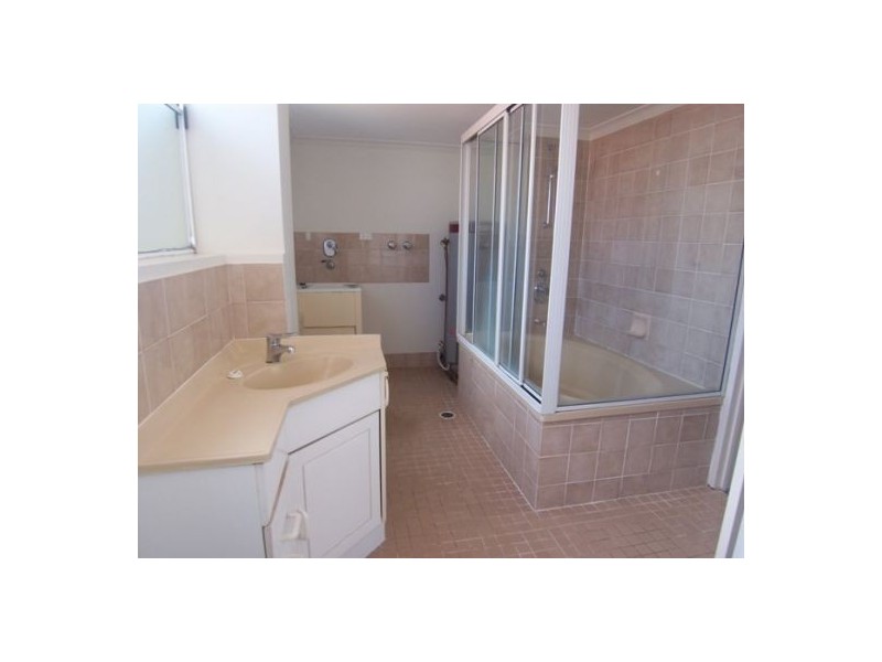 2/37 Back Street, Biggera Waters QLD 4216